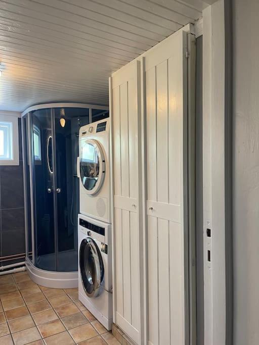 Fin Sentralt Hybel I Drammen Appartement Buitenkant foto